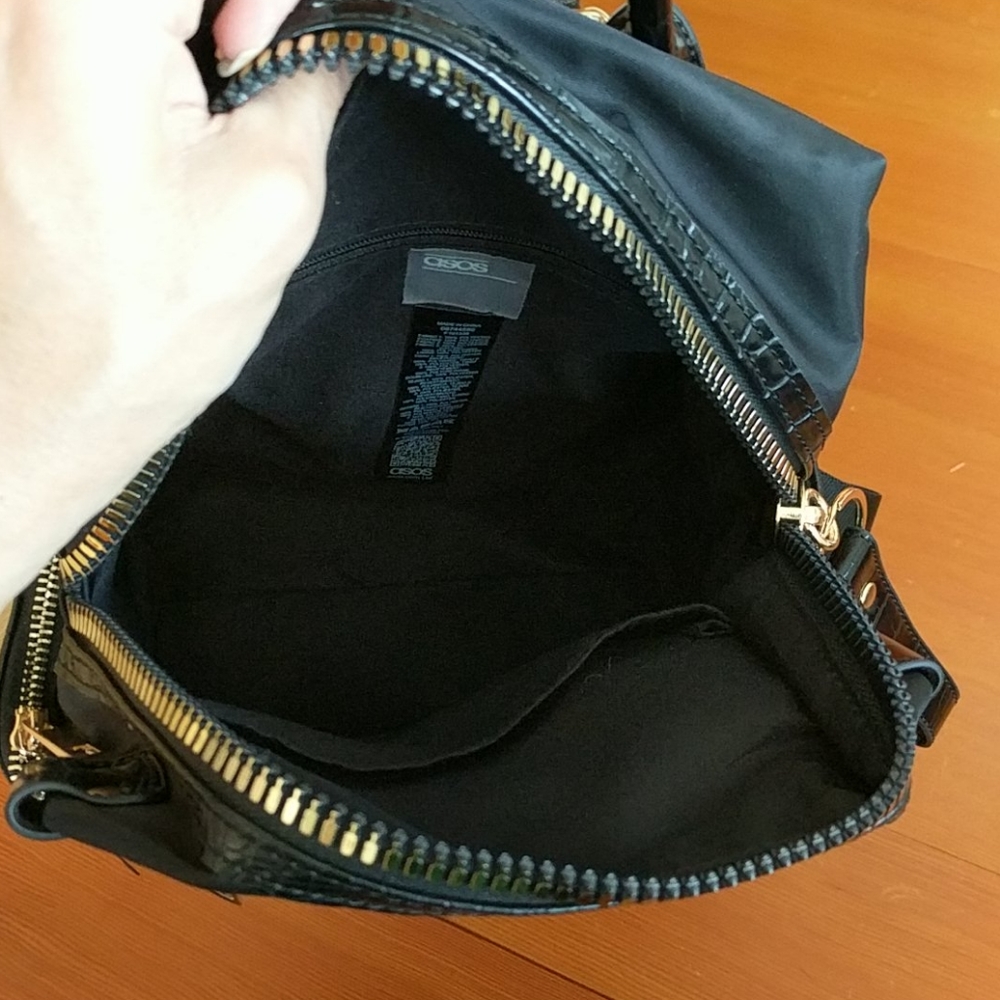 ASOS BACKPACK 🎒 - Picture 11 of 12